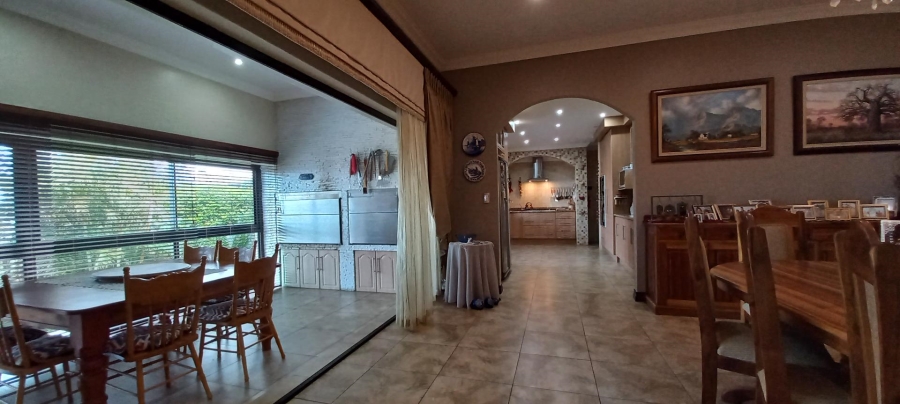 4 Bedroom Property for Sale in Hartenbos Heuwels Western Cape